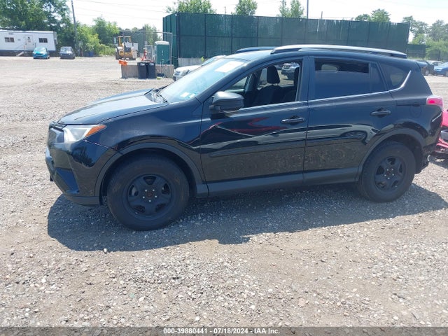 Toyota RAV4 LE 2018 2T3BFREV6JW856898 Image 14