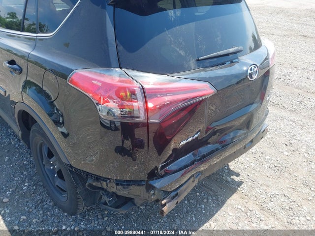 Toyota RAV4 LE 2018 2T3BFREV6JW856898 Image 6