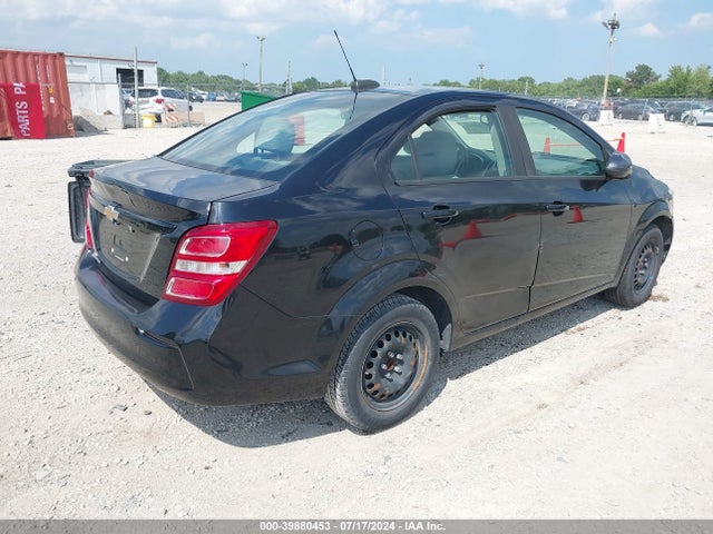 Chevrolet Sonic Ls Auto 2017 1G1JB5SH6H4137567 Image 4