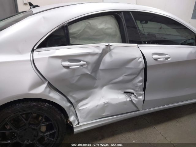 WDDSJ4GB6EN133057 Mercedes-Benz CLA 250 4MATIC