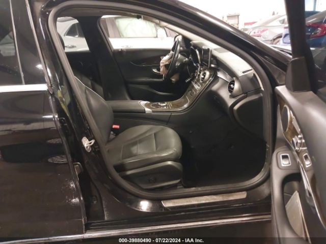 WDDWF4KB2JR389189 Mercedes-Benz C 300 4matic
