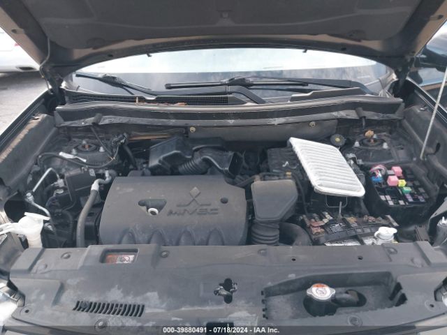 JA4AD3A33KZ014700 Mitsubishi Outlander Sel
