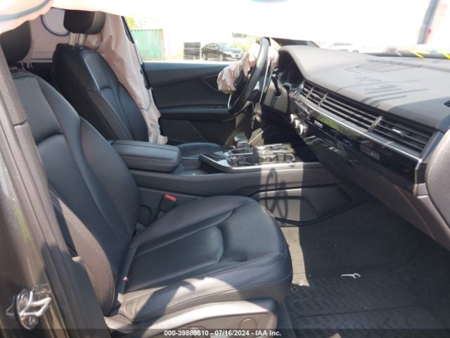WA1LAAF78KD021057 Audi Q7 55 Premium