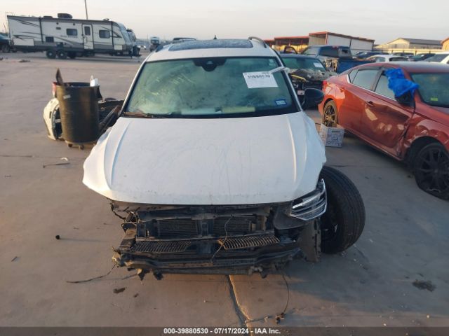 3VVCB7AX1NM062783 Volkswagen Tiguan 2.0t Se R-line Black