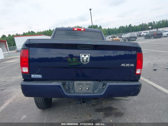 1C6RR7FG9KS554095 RAM 1500 Classic Express Quad Cab 4x4 6'4 Box