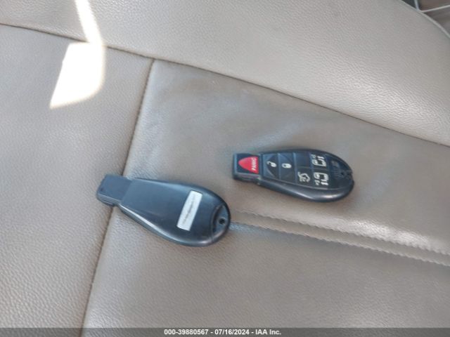 2C4RC1BG9FR694880 Chrysler Town & Country Touring