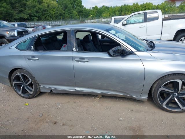 1HGCV1F32JA028448 Honda Accord Sport