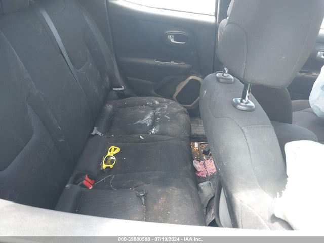 ZACCJBBB7HPG11976 Jeep Renegade Latitude 4x4