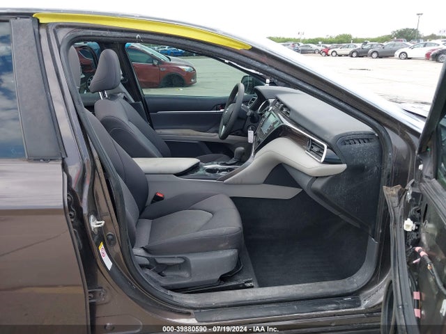 Toyota CAMRY LE 2018 4T1B11HK3JU044372 Image 5