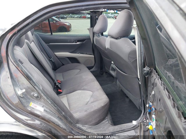 Toyota CAMRY LE 2018 4T1B11HK3JU044372 Image 8