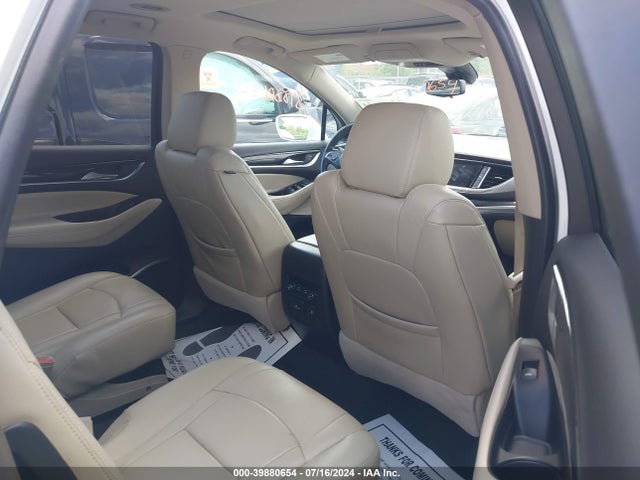 5GAEVAKW3KJ158605 Buick Enclave Awd Essence