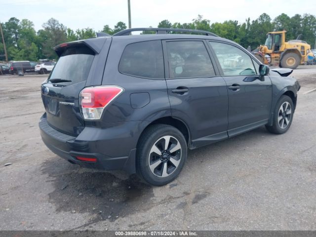 JF2SJAEC3JH611319 Subaru Forester 2.5i Premium