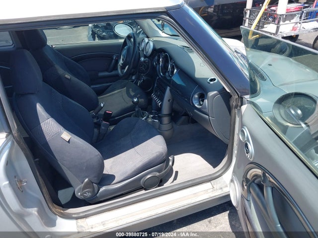 2004 MINI COOPER WMWRC33484TC54848 Photo 4