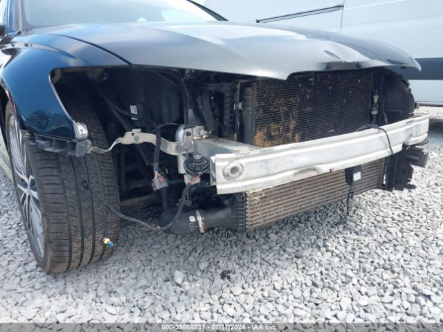 WAUG8AFC2HN038825 Audi A6 2.0t Premium