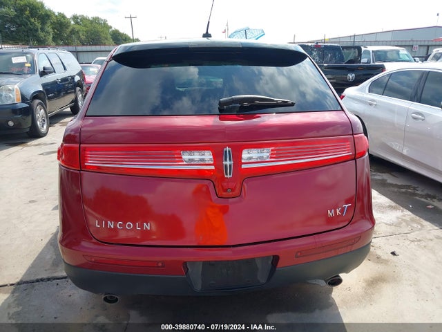 2LMHJ5FK2EBL53075 Lincoln MKT