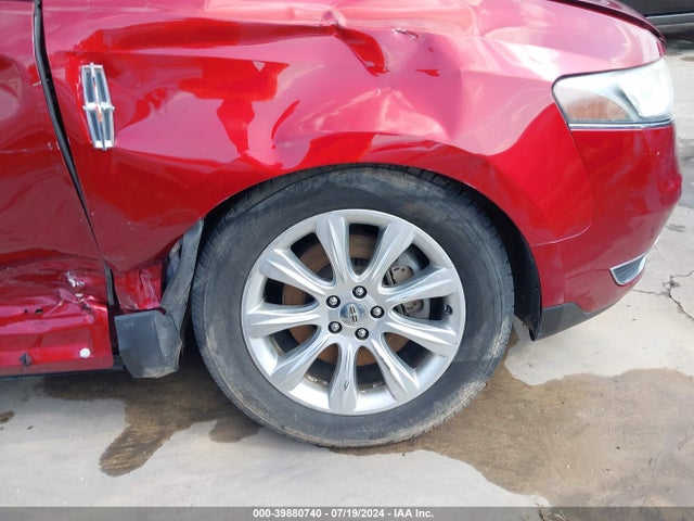 2LMHJ5FK2EBL53075 Lincoln MKT