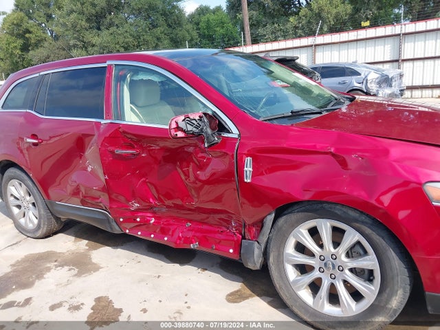 2LMHJ5FK2EBL53075 Lincoln MKT