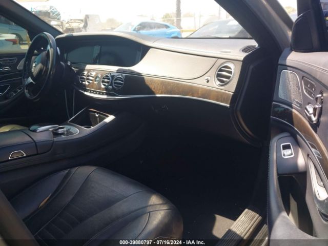 WDDUG8CB9FA183402 Mercedes-Benz S 550