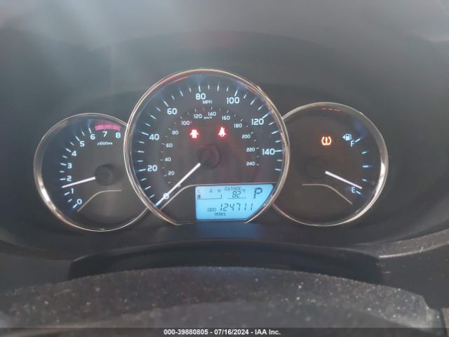 5YFBURHE0EP030985 Toyota Corolla Le Plus