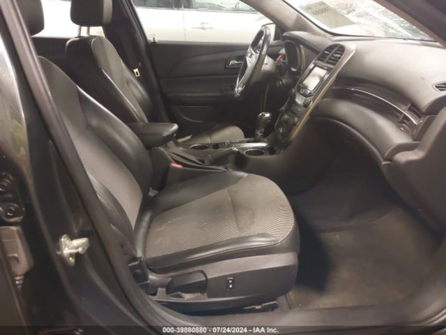 1G11D5SL2FF166497 Chevrolet MALIBU 2LT