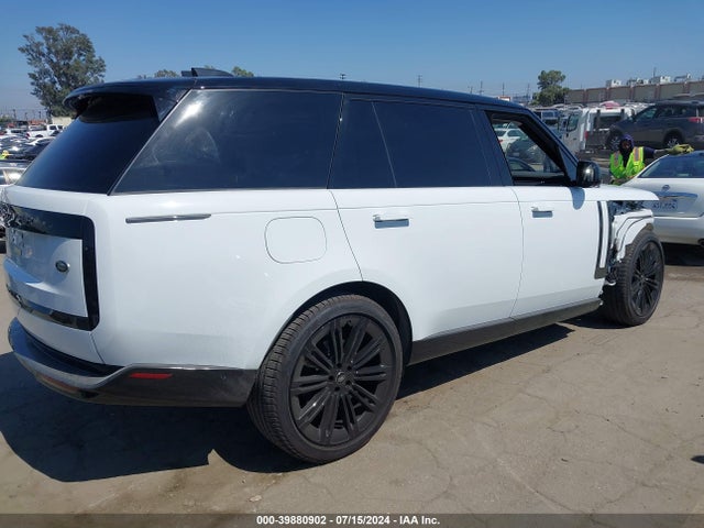 SALKPBFU9PA084620 Land Rover Range Rover P400 Se