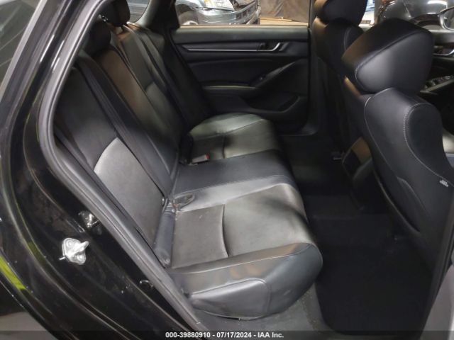 1HGCV1F31JA267909 Honda Accord Sport