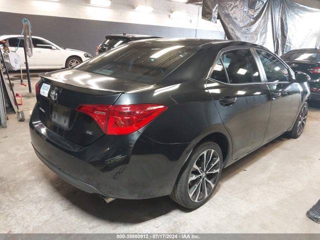 Toyota COROLLA SE 2017 5YFBURHE5HP701295 Image 4