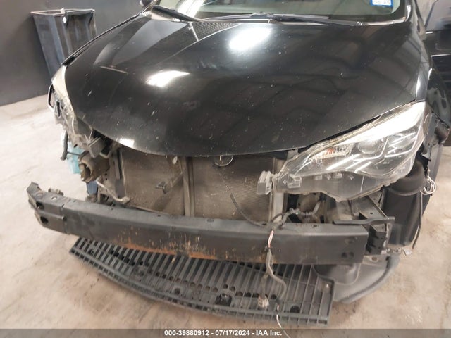 Toyota COROLLA SE 2017 5YFBURHE5HP701295 Image 6