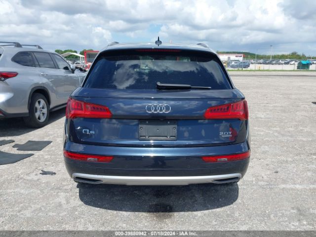 WA1BNAFY7J2179599 Audi Q5 2.0t Premium/2.0t Tech Premium