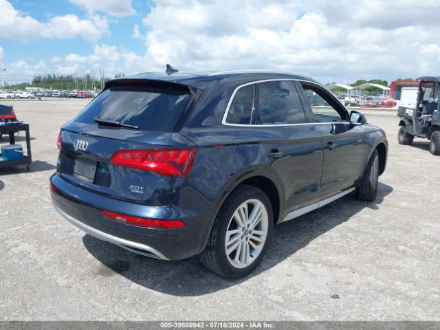 WA1BNAFY7J2179599 Audi Q5 2.0t Premium/2.0t Tech Premium