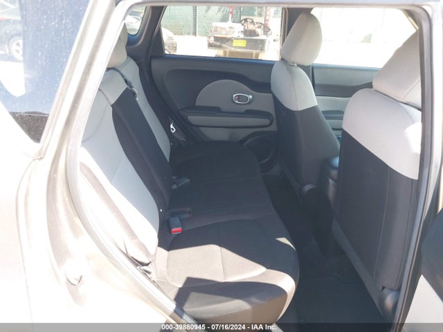 KIA Soul 2016 KNDJN2A26G7392324 Image 8