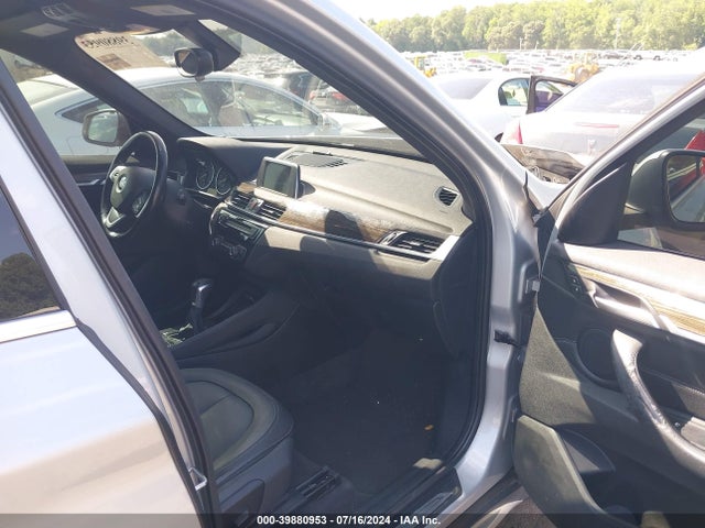 BMW X1 Xdrive28i 2017 WBXHT3Z38H4A52172 Image 5