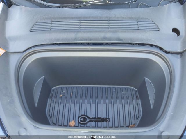 2023 TESLA MODEL Y 7SAYGDEE1PF664848 Photo 9