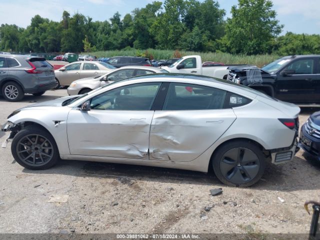 5YJ3E1EA3JF034765 Tesla Model 3 Long Range/mid Range