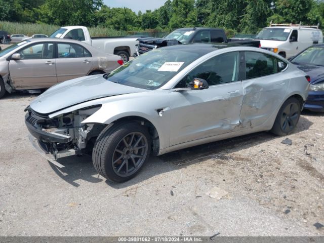 5YJ3E1EA3JF034765 Tesla Model 3 Long Range/mid Range