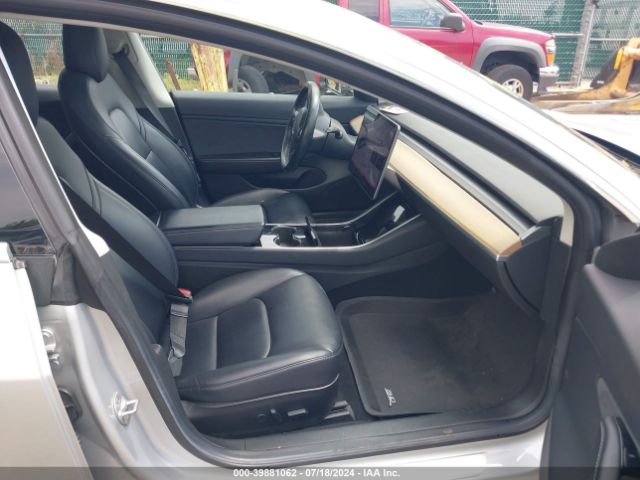 5YJ3E1EA3JF034765 Tesla Model 3 Long Range/mid Range