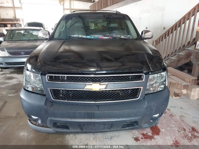 Chevrolet Suburban 1500 Lt 2014 1GNSCJE07ER104283 Image 12