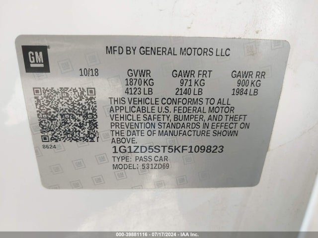 1G1ZD5ST5KF109823 Chevrolet MALIBU LT