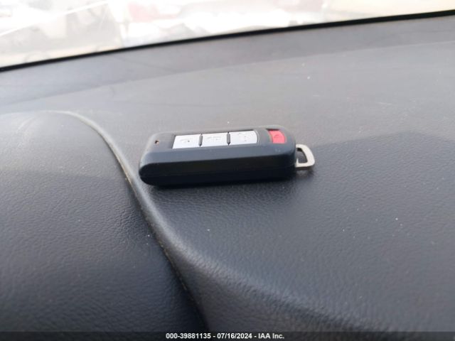 JA4AD3A36EZ012735 Mitsubishi Outlander Se