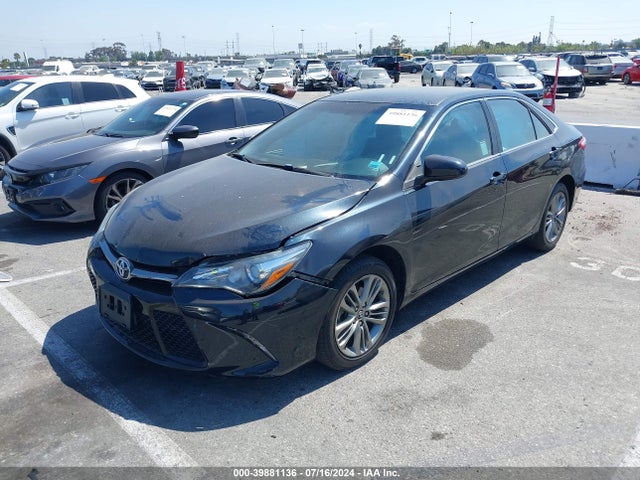 Toyota CAMRY SE 2015 4T1BF1FK6FU017422 Image 2