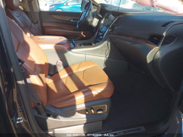 1GYS4CKJ3HR242884 Cadillac Escalade Premium Luxury