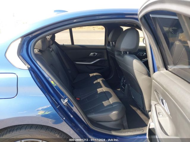 WBA5R1C00NFM20727 BMW 330I