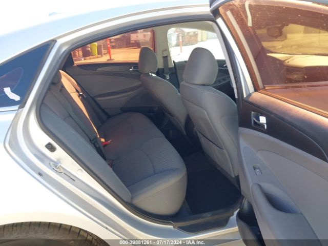 5NPEB4AC2EH880984 Hyundai SONATA GLS