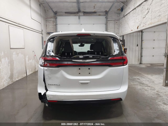 2C4RC1BG5NR182533 Chrysler Pacifica Touring L