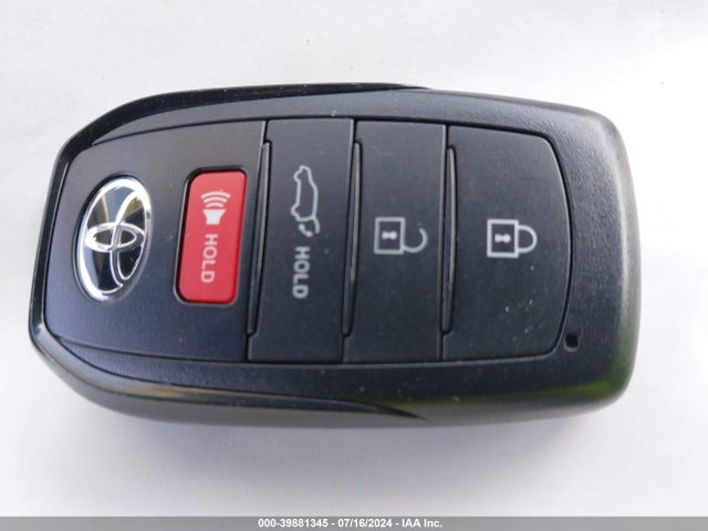 Toyota Highlander Xle 2024 5TDKDRBH4RS546766 Image 11