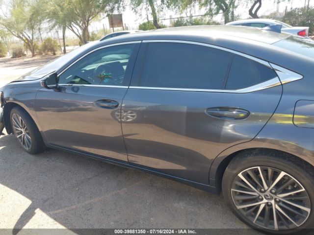 58ADA1C11PU027224 Lexus ES 300H