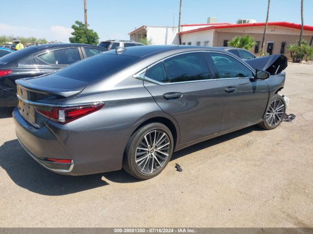 58ADA1C11PU027224 Lexus ES 300H