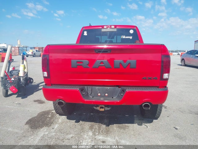 RAM 1500 Night  4x4 5'7 Box 2018 1C6RR7MT7JS244333 Image 16