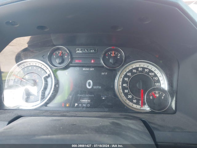 RAM 1500 Night  4x4 5'7 Box 2018 1C6RR7MT7JS244333 Image 7