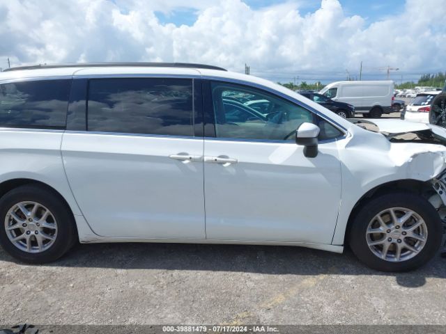 2C4RC1DG3LR260883 Chrysler Voyager Lxi